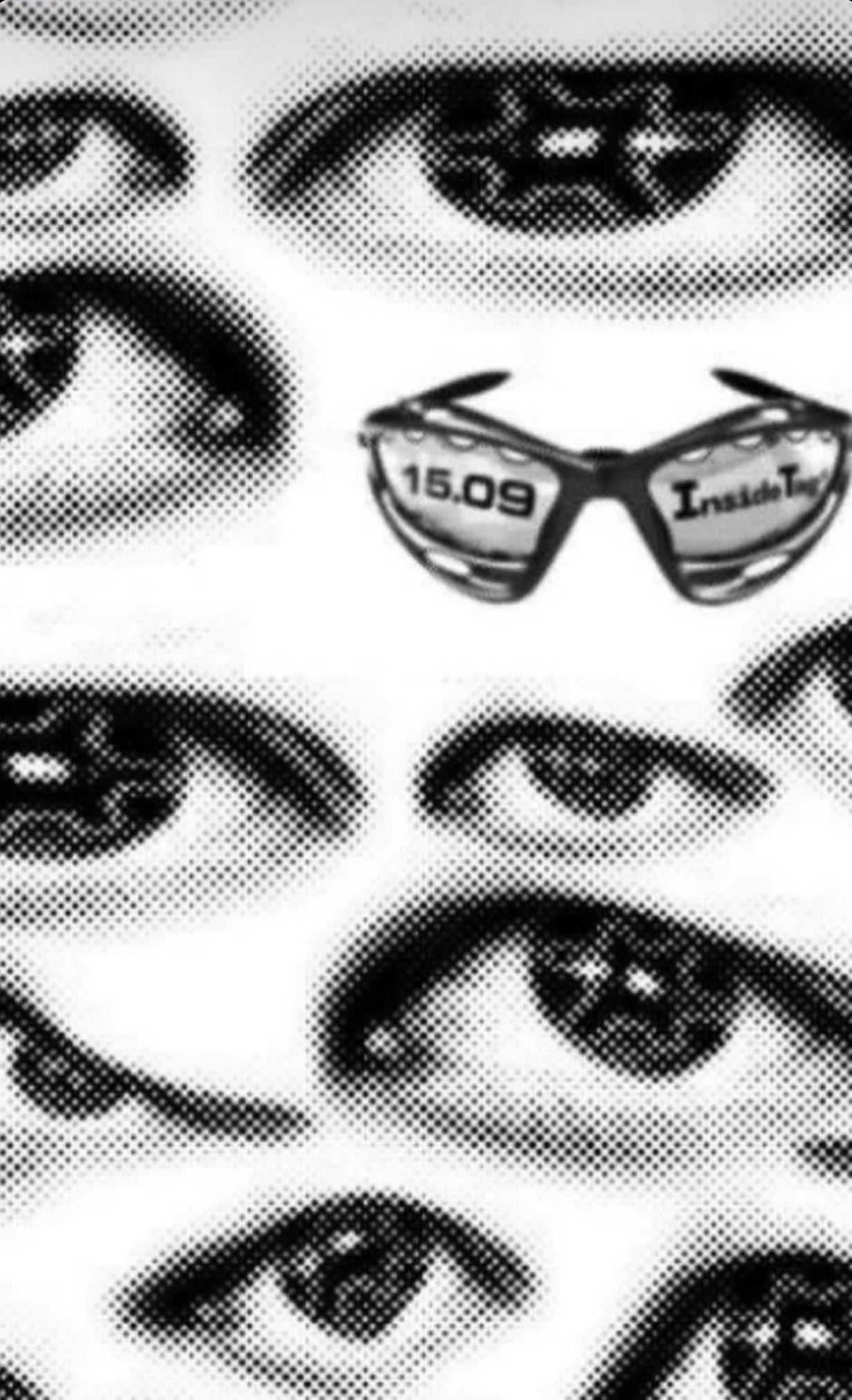 DOVER STREET MARKET - OAKLEY SUNGLASSES CURATION