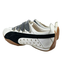 Load image into Gallery viewer, 2003 Puma Velcro Trainers
