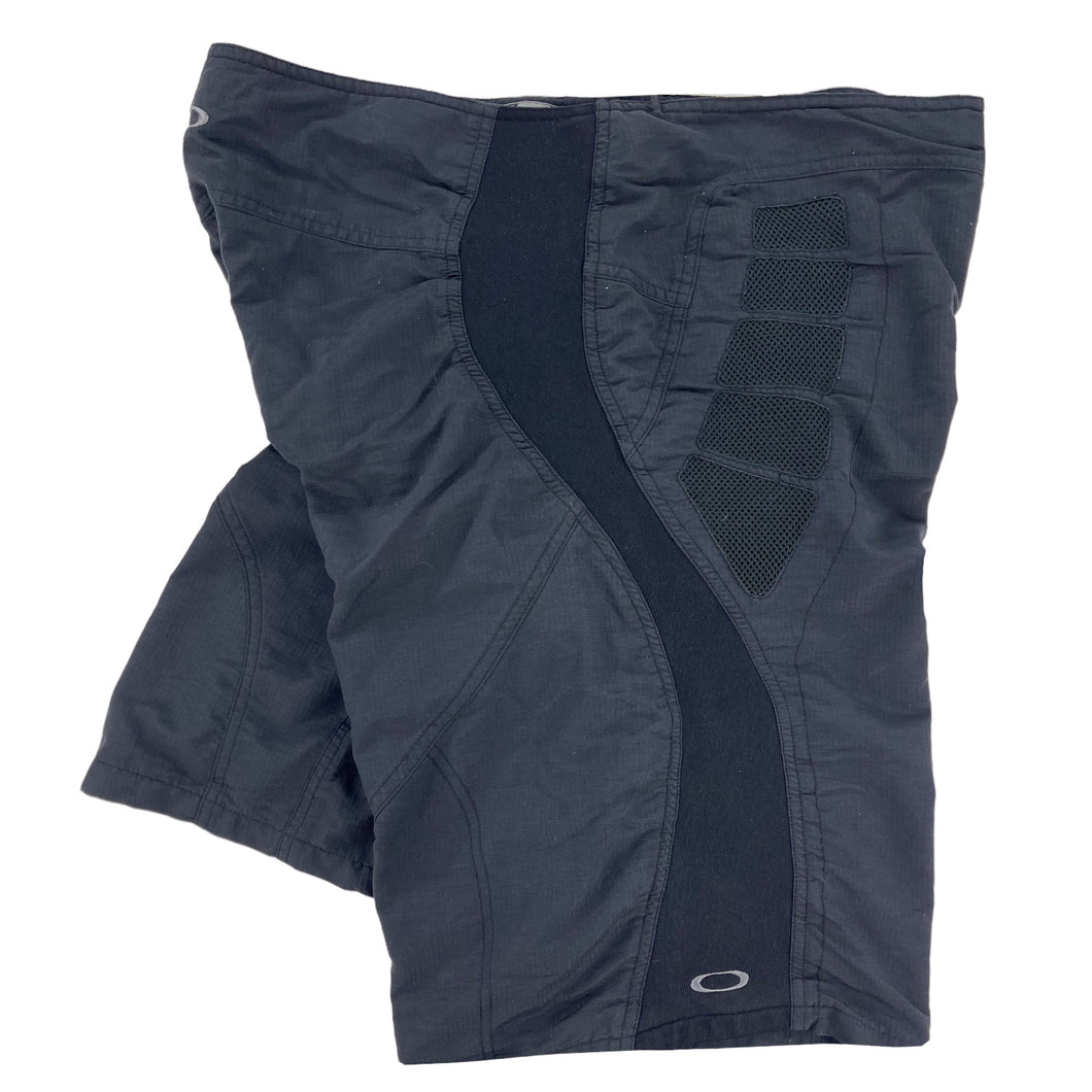 2000s Oakley MTB Shorts