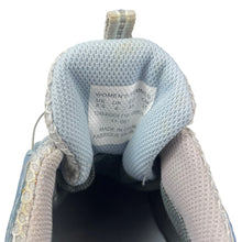 Load image into Gallery viewer, 2000s The North Face Boa Lacing System trainers
