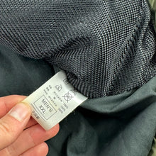 Load image into Gallery viewer, 2000s Nike Concealed full body pocket jacket
