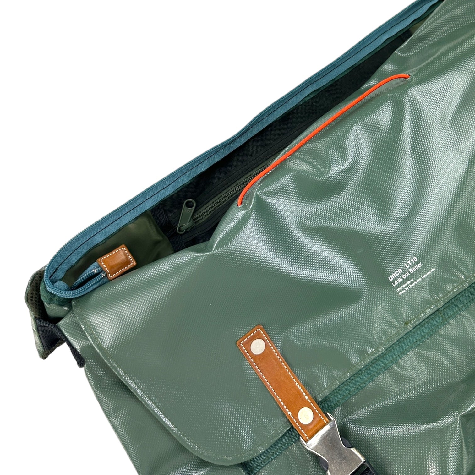 2010 Undercover Less But Better Messenger Bag – insidetag