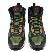 Load image into Gallery viewer, 1998 Nike Air Terra Sertig 2
