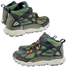Load image into Gallery viewer, 1998 Nike Air Terra Sertig 2
