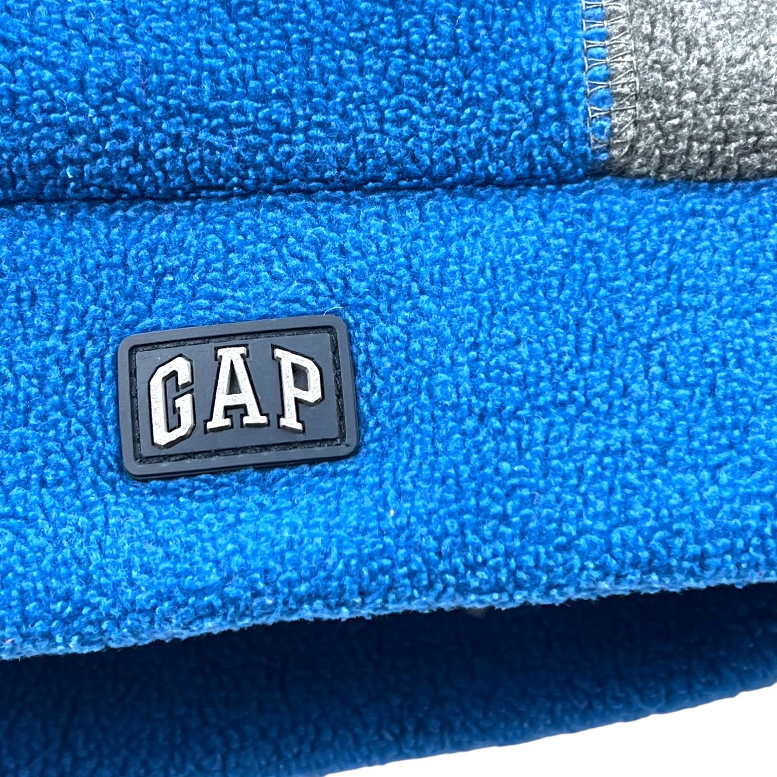 2001 Gap Quad-Tassle Fleece Hat