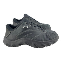 Load image into Gallery viewer, 2002 Oakley Shoetwo
