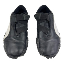 Load image into Gallery viewer, 2002 Puma Mostro UK7 Blk\lthr/wht
