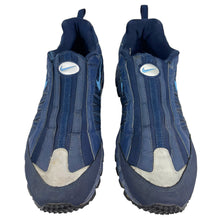Load image into Gallery viewer, 1999 Nike Air Terra Humara slip on
