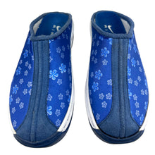 Load image into Gallery viewer, 2000 Nike Osaka flower mule
