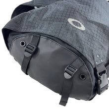 Load image into Gallery viewer, 2000 Oakley Sandbag Sling
