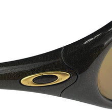 Load image into Gallery viewer, 2000 Oakley Eye Jacket
