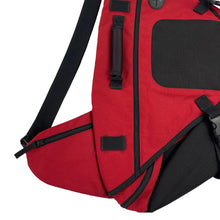 Load image into Gallery viewer, 2005 Gap Sling bag
