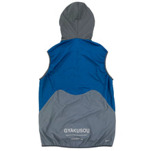 Load image into Gallery viewer, 2012 Nike Gyakusou by Undercover Convertible jacket
