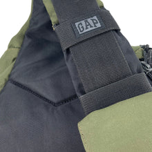 Load image into Gallery viewer, 2000s Gap sling bag
