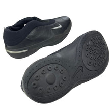 Load image into Gallery viewer, 1999 Nike Team Supreme mule
