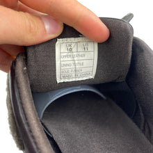 Load image into Gallery viewer, 2000s Puma Mostro UK10 Leather Brwn/Cream
