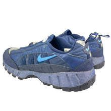 Load image into Gallery viewer, 1999 Nike Air Terra Humara slip on
