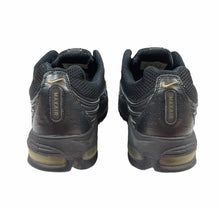 Load image into Gallery viewer, 2006 Nike air max TL 2.5

