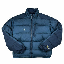 Load image into Gallery viewer, 1990s Mountain hardwear Puffa Jacket
