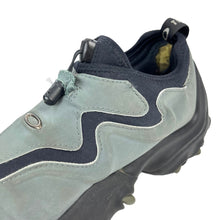 Load image into Gallery viewer, 2000s Oakley teeth slip on toggle
