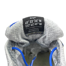 Load image into Gallery viewer, 2004 Adidas Cimaproof Gore-tex XCR
