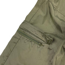 Load image into Gallery viewer, 2000s DKNY cargo pants
