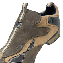 Load image into Gallery viewer, 2000s Clarks active air Gore-tex trainers

