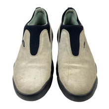 Load image into Gallery viewer, 2000s Oakley bottle cap flesh slip on UK8.5
