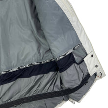 Load image into Gallery viewer, 2005 Oakley Hydrofuel 4 puffer
