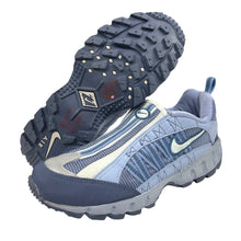 Load image into Gallery viewer, 2000 Nike air terra Humara slip on
