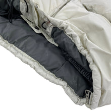 Load image into Gallery viewer, 2005 Oakley Hydrofuel 4 puffer
