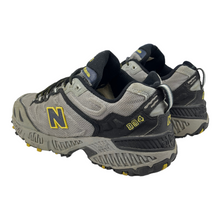 Load image into Gallery viewer, 1990s New Balance all terrain 804
