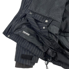 Load image into Gallery viewer, 2000s Helly Hansen Flo2w mechanical venting system pinstripe jacket
