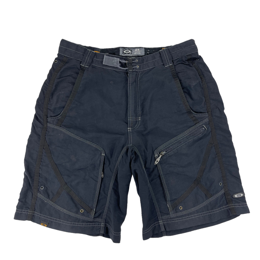 2000s Oakley Software shorts