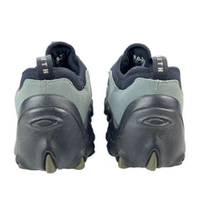 Load image into Gallery viewer, 2000s Oakley teeth slip on toggle
