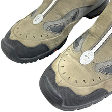 Load image into Gallery viewer, 2000s Clarks active air Gore-tex XCR
