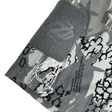 Load image into Gallery viewer, 2002 Zoo York x Futura 2000 Cargo shorts
