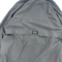 Load image into Gallery viewer, 2000s Nike Bagged frontal pocket pullover jacket
