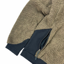 Load image into Gallery viewer, 2000s mountain hardwear monkey fleece
