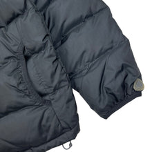 Load image into Gallery viewer, 2000s Nike ACG puffa

