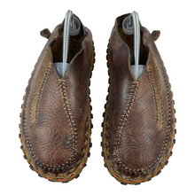Load image into Gallery viewer, 2007 Nike Considered Long ball slip on
