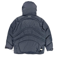 Load image into Gallery viewer, 2005 Oakley Hydrofuel 4 puffer jacket
