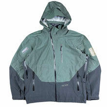 Load image into Gallery viewer, 2000s Arc’teryx sidewinder Gore-tex XCR shell
