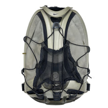 Load image into Gallery viewer, 2000 Nike epic hardshell backpack
