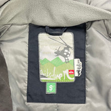 Load image into Gallery viewer, 2000s Quicksilver Utility Quickteck 3000 jacket
