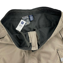 Load image into Gallery viewer, 2000s Gap Fleece lined cargo bottoms
