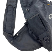 Load image into Gallery viewer, 2000s Oakley Sandbag sling
