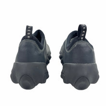 Load image into Gallery viewer, 2000s Oakley flesh slip on
