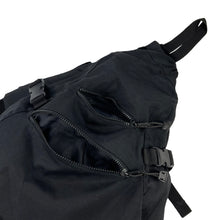 Load image into Gallery viewer, 2000s Gap sling bag
