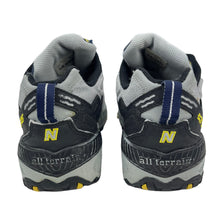 Load image into Gallery viewer, 1990s New balance all terrain
